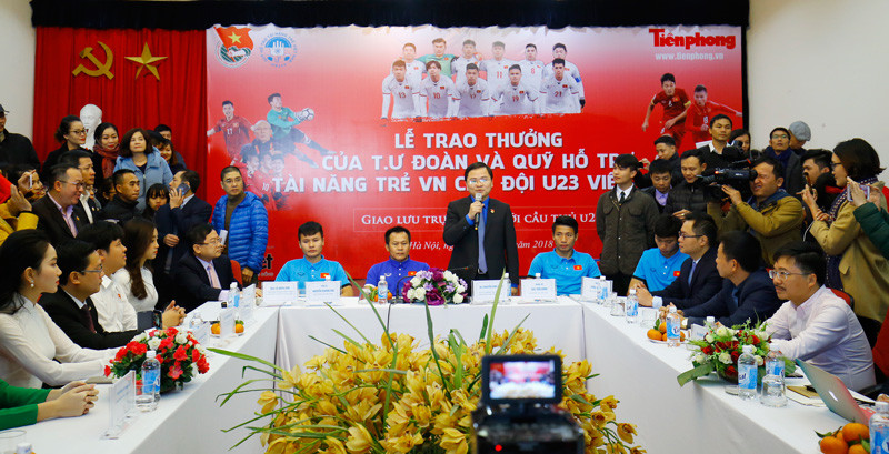 U23 Việt Nam: 'Không quản mưa tuyết, cứ ra sân là 'chiến' thôi' ảnh 8