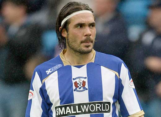 Cầu thủ này có tên 