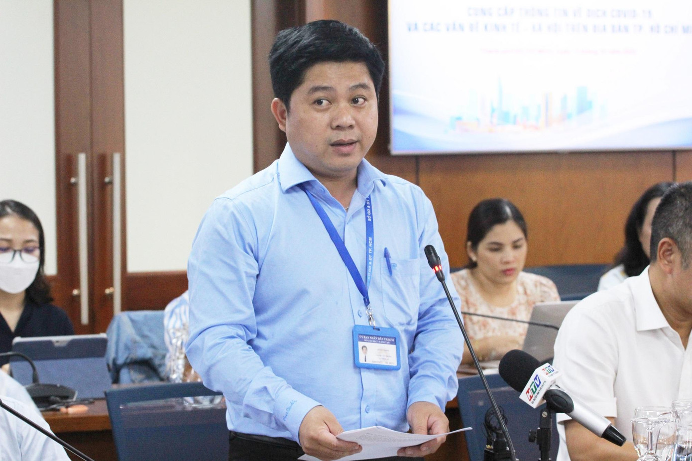 Ông Hồ Tấn Minh thông tin tại buổi họp báo chiều 13/10 tại Trung tâm Báo chí TPHCM Ông Hồ Tấn Minh thông tin tại buổi họp báo chiều 13/10 tại Trung tâm Báo chí TPHCM