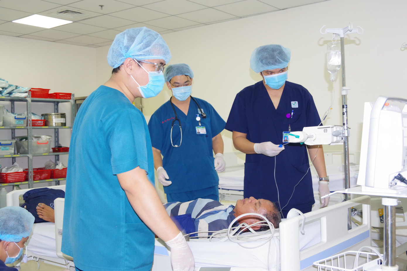 Ngư dân có tiền sử tăng huyết áp đã bị đột quỵ khi đang đánh bắt cá Ngư dân có tiền sử tăng huyết áp đã bị đột quỵ khi đang đánh bắt cá