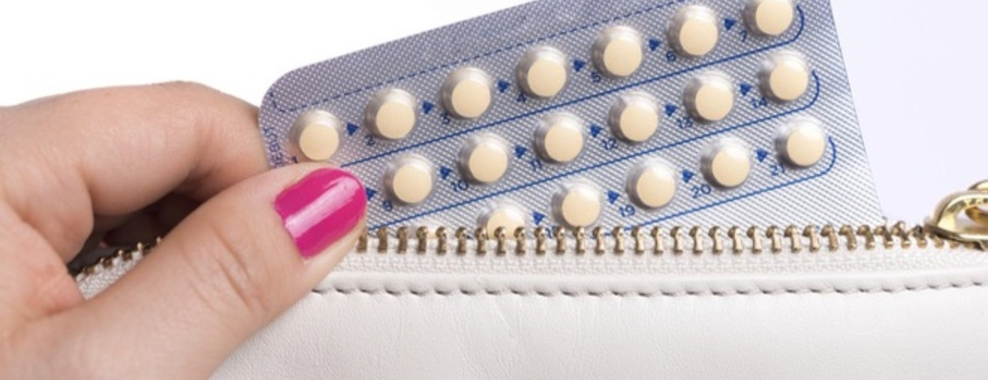 Thuốc tránh thai không chỉ có tác dụng chính là ngăn ngừa mang thai ngoài ý muốn mà còn có thể được sử dụng để điều chỉnh chu kỳ kinh nguyệt theo mong muốn của người phụ nữ. Thuốc tránh thai không chỉ có tác dụng chính là ngăn ngừa mang thai ngoài ý muốn mà còn có thể được sử dụng để điều chỉnh chu kỳ kinh nguyệt theo mong muốn của người phụ nữ.