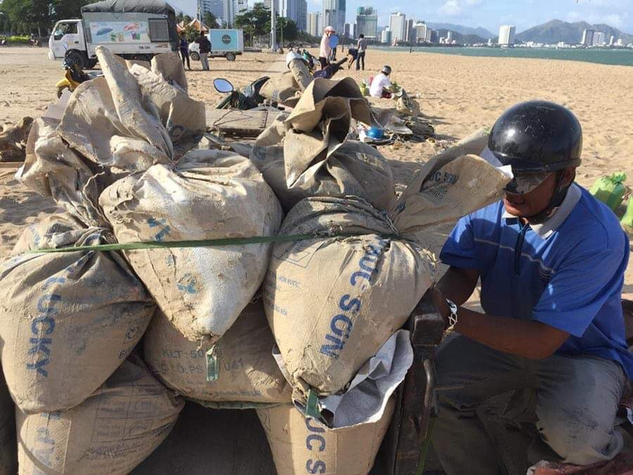 Ba tỉnh Đông Nam Bộ lên phương án ứng phó bão số 9 ảnh 6 Ba tỉnh Đông Nam Bộ lên phương án ứng phó bão số 9 ảnh 6