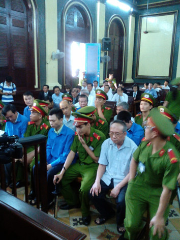 Tại phiên tòa xử “đại án” tham những ở công ty cho thuê tài chính 2 (ALCII)