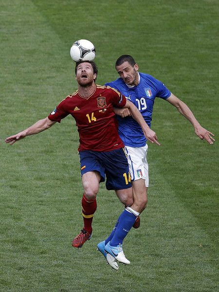 Tây Ban Nha và Italia sẽ có cơ hội tái ngộ ở trận chung kết?. Ảnh: AP