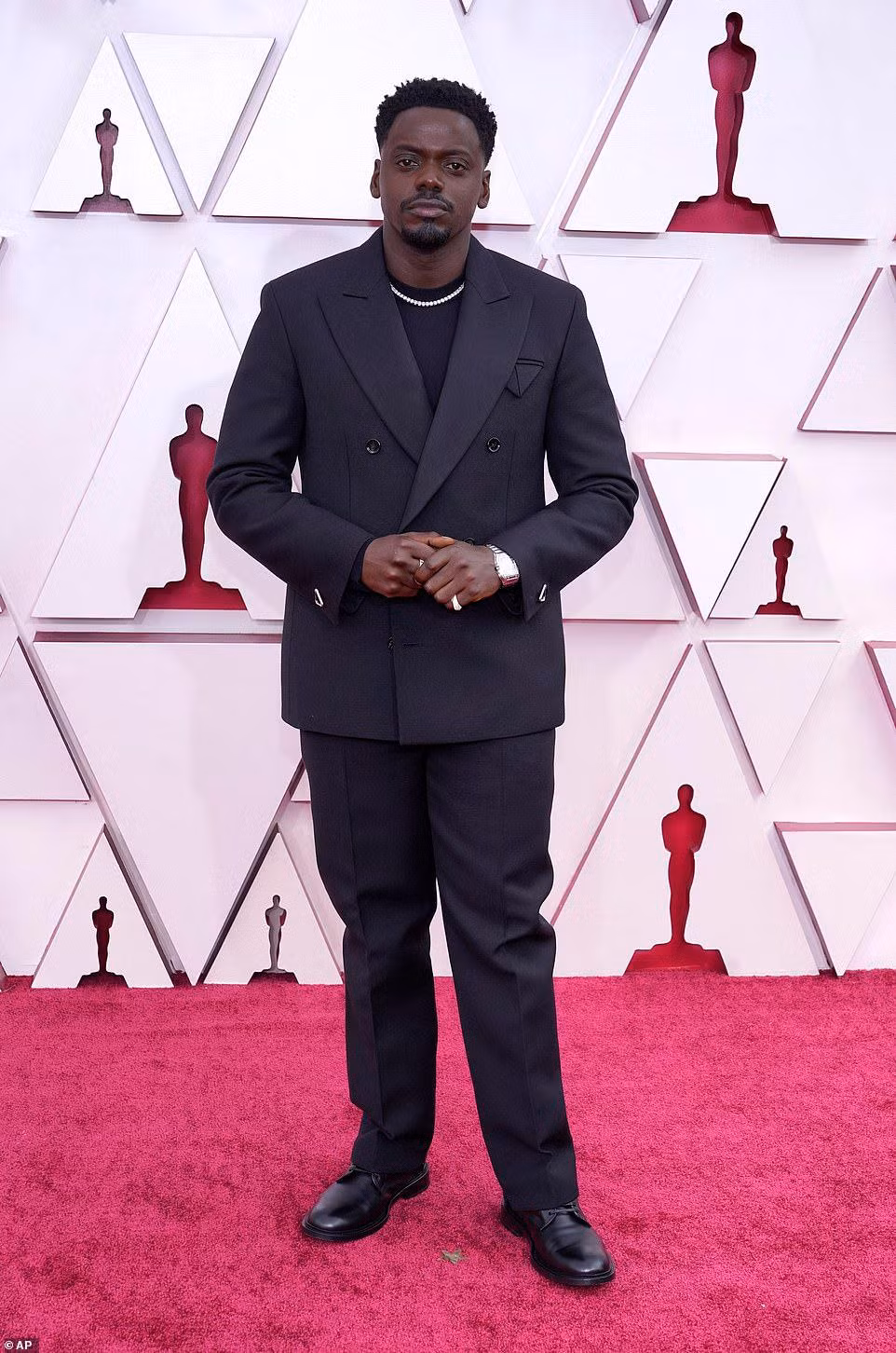 Nam diễn viên người Anh Daniel Kaluuya với đề cử "Nam diễn viên xuất sắc nhất"