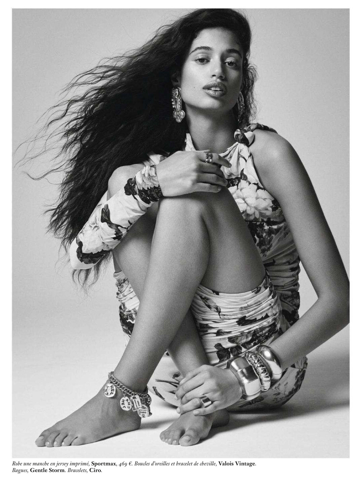 Hiện cô có hơn 25 ngàn người theo dõi trên Instagram.