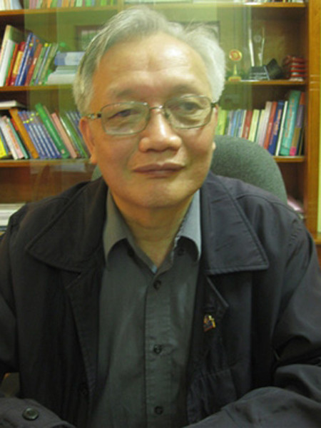 Tiến Sĩ Nguyễn Tùng Lâm. Tiến Sĩ Nguyễn Tùng Lâm