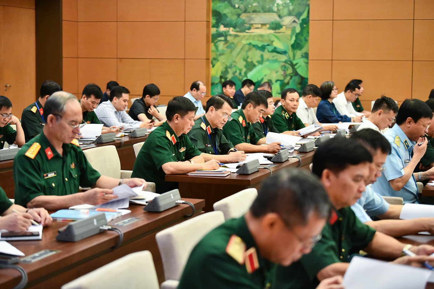 Các đại biểu tham dự phiên họp. Ảnh: QH Các đại biểu tham dự phiên họp. Ảnh: QH