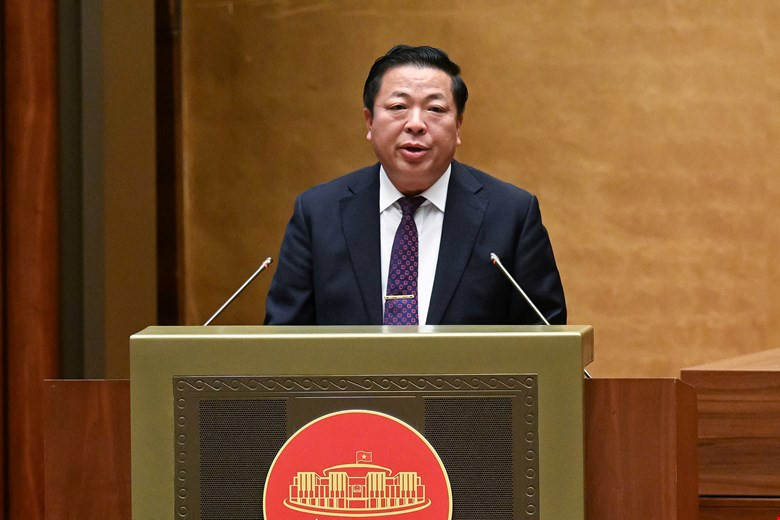 Bộ trưởng Xây dựng Trần Hồng Minh. Ảnh: QH