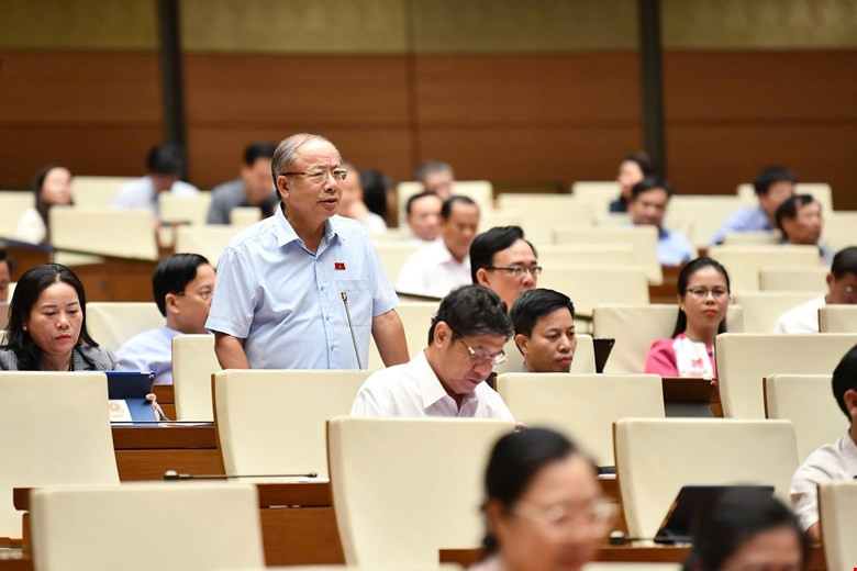 Đại biểu Nguyễn Văn Thân (Thái Bình). Ảnh: QH Đại biểu Nguyễn Văn Thân (Thái Bình). Ảnh: QH