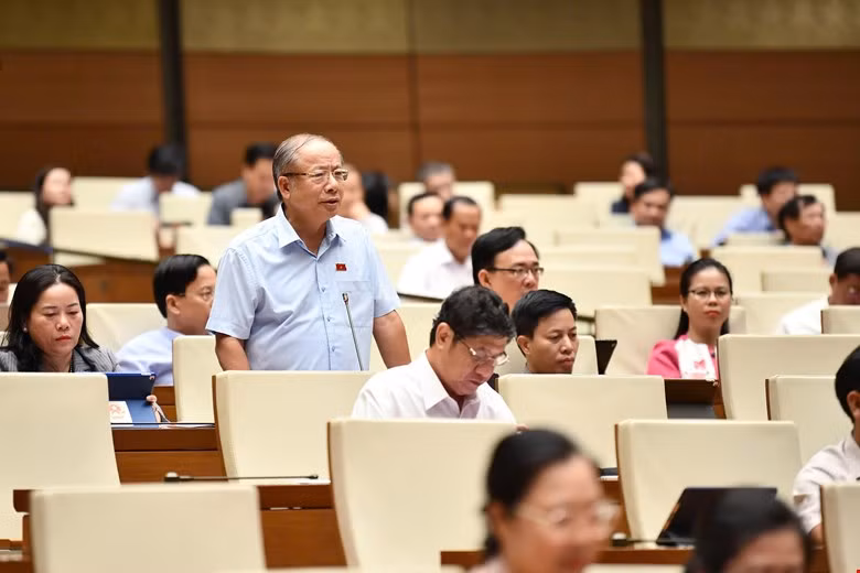 Đại biểu Nguyễn Văn Thân (Thái Bình). Ảnh: QH