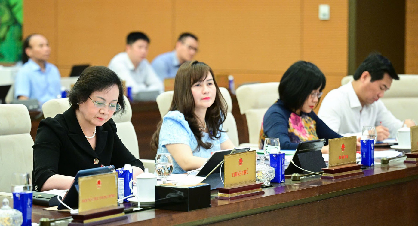 Bộ trưởng Nội vụ Phạm Thị Thanh Trà tại phiên họp. Ảnh: QH Bộ trưởng Nội vụ Phạm Thị Thanh Trà tại phiên họp. Ảnh: QH