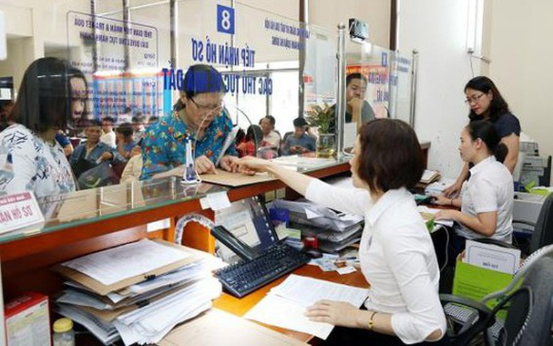 Thủ tướng yêu cầu đẩy nhanh thực hiện chính sách, chế độ đối với cán bộ, công chức trong quá trình sắp xếp tổ chức bộ máy (Ảnh minh họa).