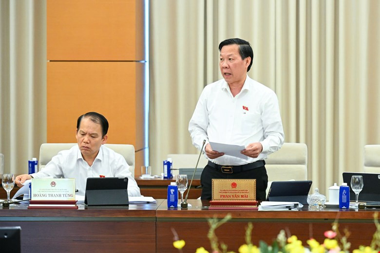 Chủ nhiệm Ủy ban Kinh tế và Tài chính Phan Văn Mãi. Ảnh: QH Chủ nhiệm Ủy ban Kinh tế và Tài chính Phan Văn Mãi. Ảnh: QH