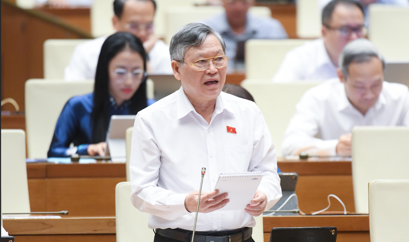 Đại biểu Tô Văn Tám. Ảnh: QH