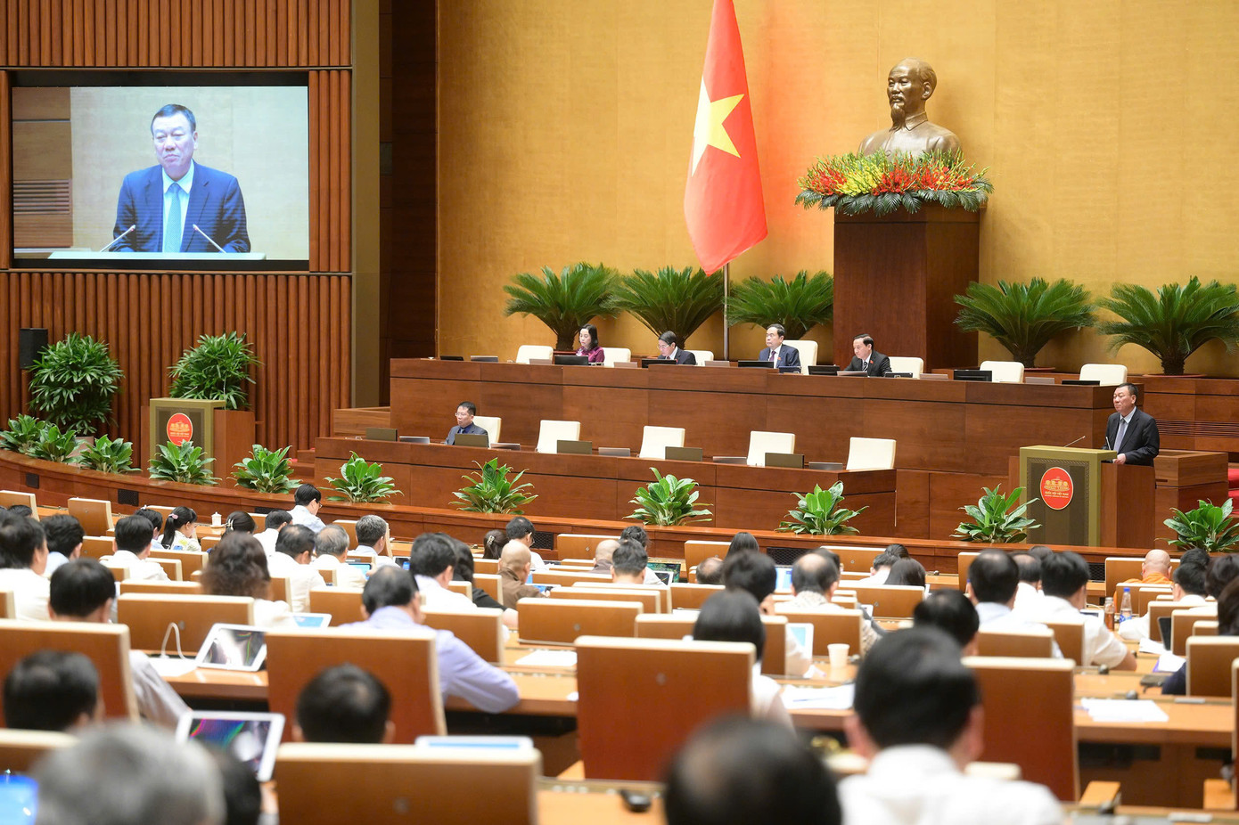 Quốc hội thông qua Luật Thanh tra (sửa đổi) sáng 25/6. Ảnh: QH.