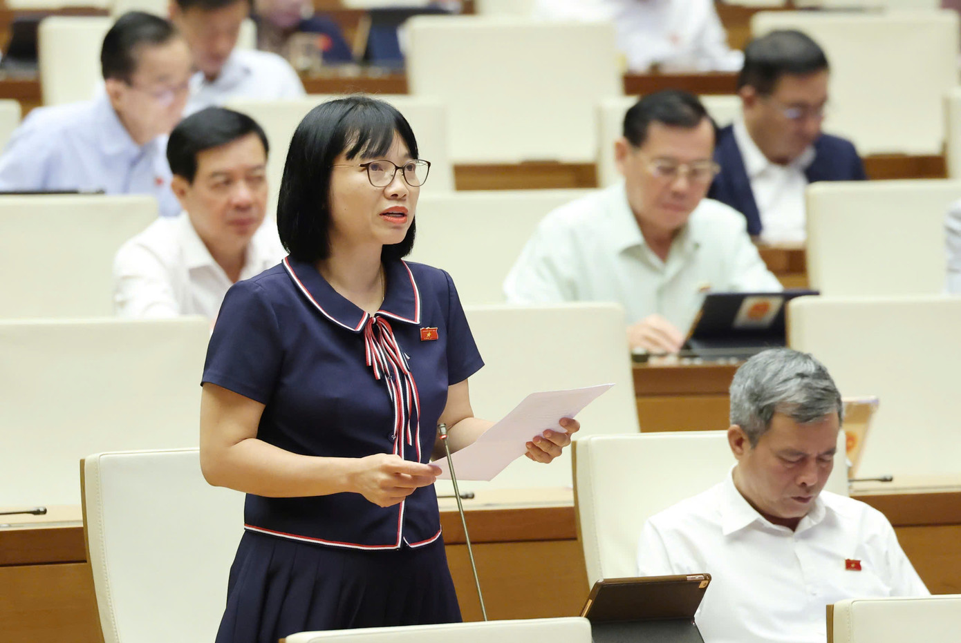 Đại biểu Nguyễn Thị Việt Nga. Ảnh: Như Ý Đại biểu Nguyễn Thị Việt Nga. Ảnh: Như Ý