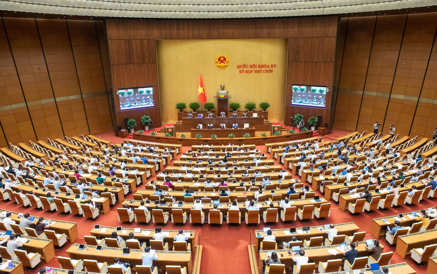 Quốc hội dự kiến sẽ thông qua đề án sáp nhập đơn vị hành chính cấp tỉnh ngày 12/6. Ảnh: QH