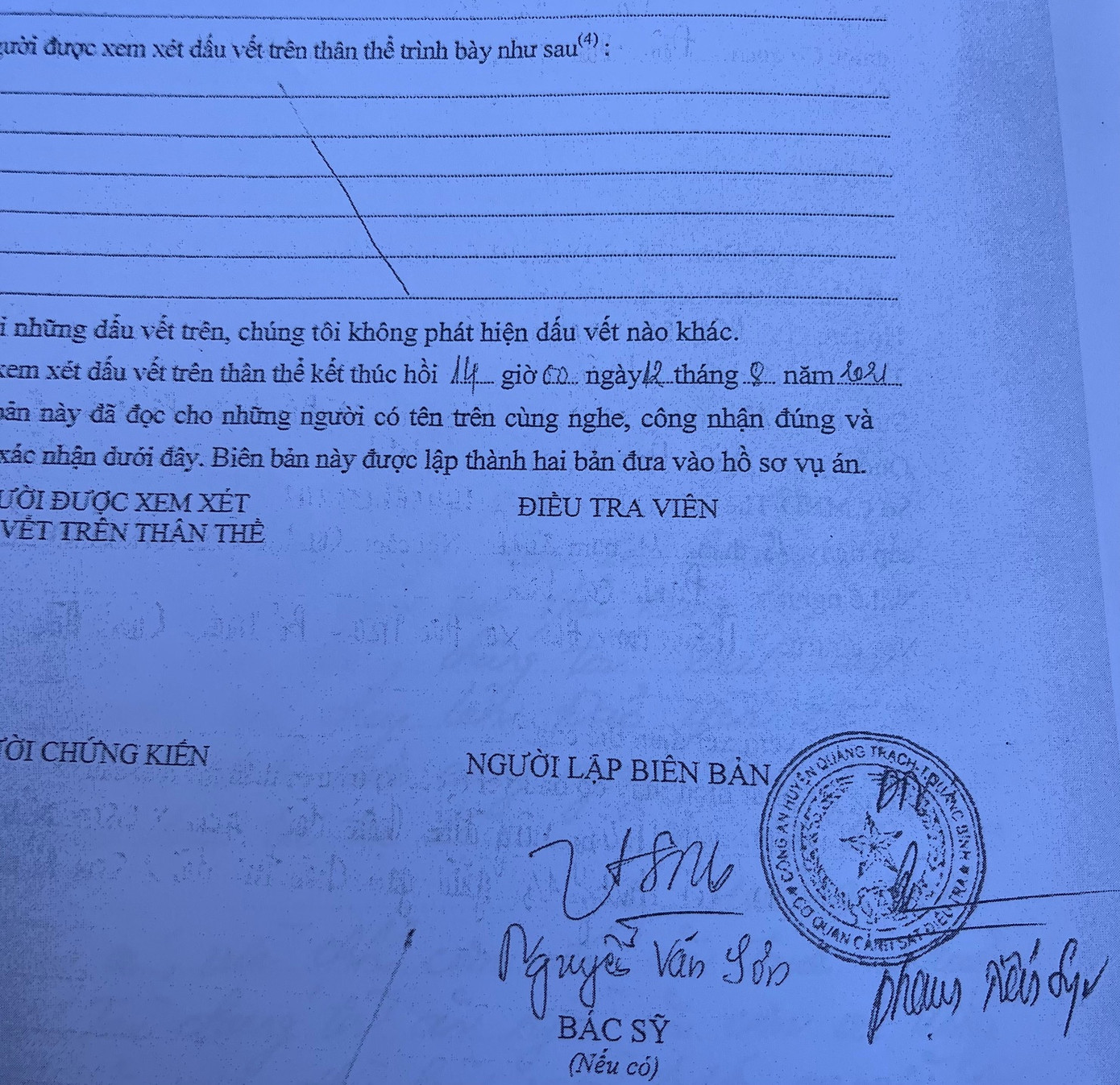 Biên bản được cho là "nhân đôi" vết thương của Nguyễn Khánh Hải không có chữ ký của điều tra viên, người được xem xét vết thương và người chứng kiến...