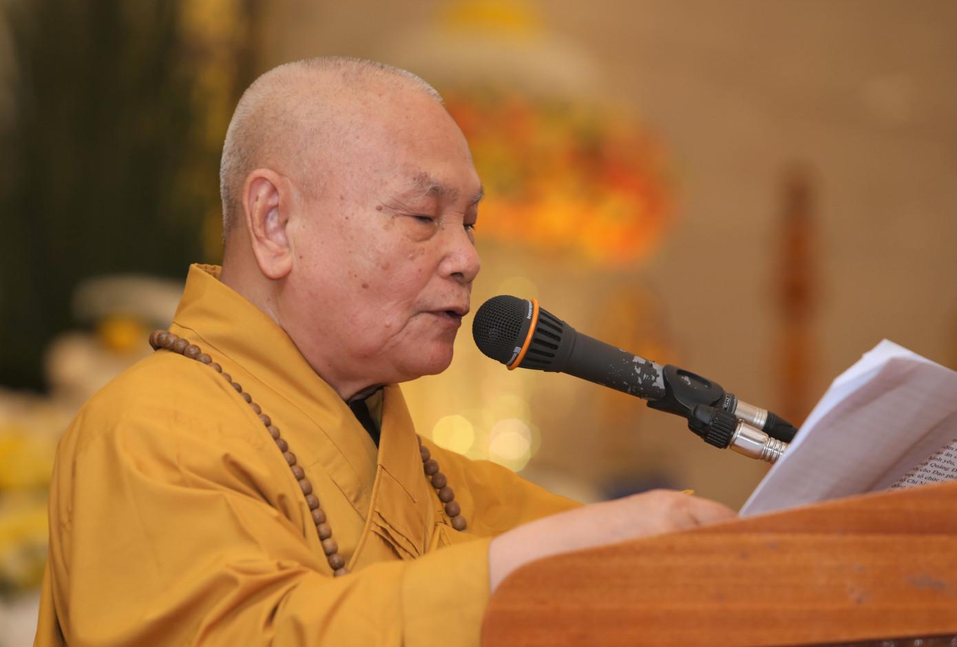 Trưởng lão Hòa thượng Thích Thiện Nhơn nêu bật cuộc đời và những đóng góp cao đẹp của Bồ tát Thích Quảng Đức đối với đạo pháp và dân tộc. Trưởng lão Hòa thượng Thích Thiện Nhơn nêu bật cuộc đời và những đóng góp cao đẹp của Bồ tát Thích Quảng Đức đối với đạo pháp và dân tộc.