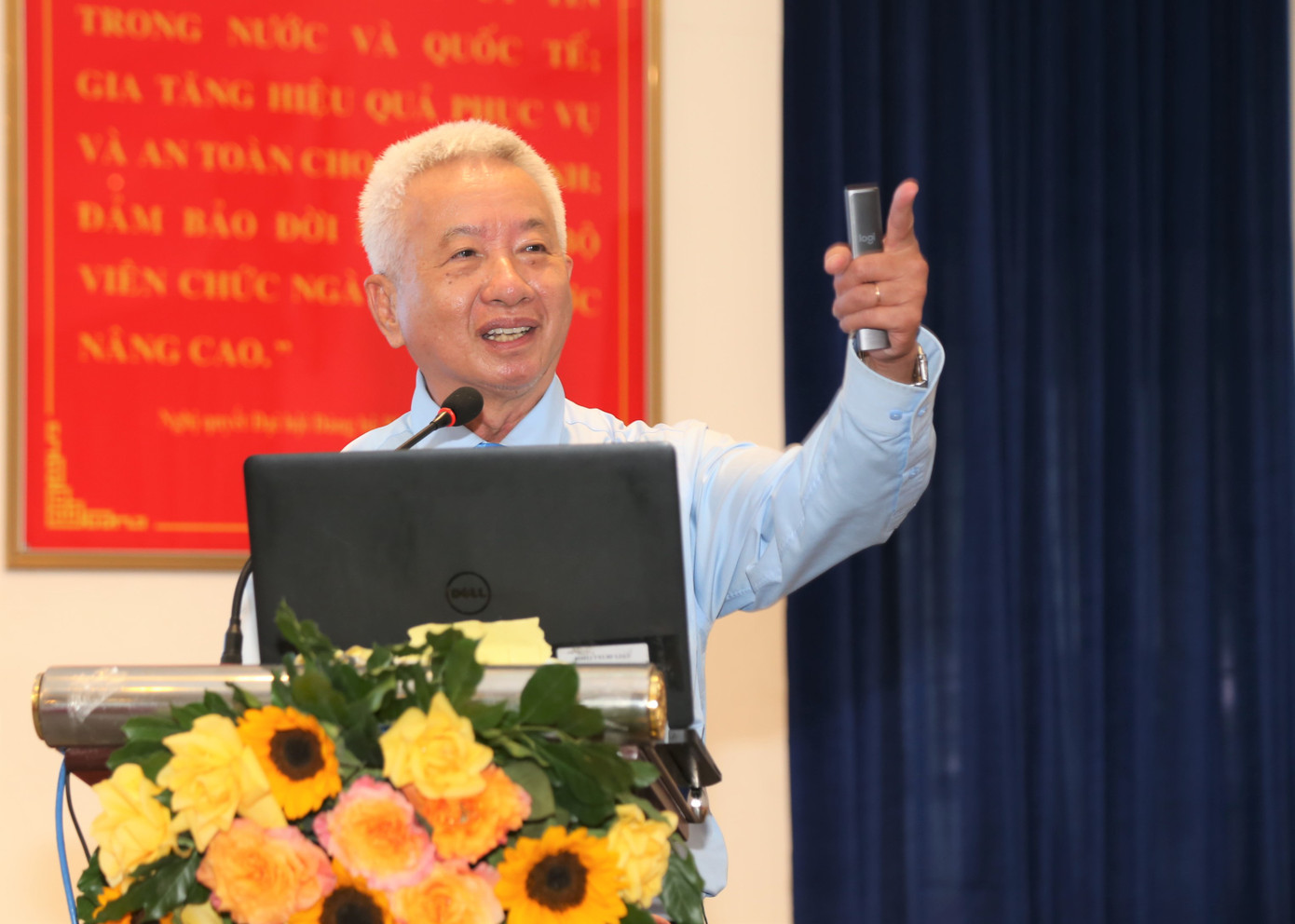 Bác sĩ Nguyễn Thế Dũng nhắc đến nhiều giá trị lịch sử của Bệnh viện Chợ Quán - Bệnh viện Bệnh nhiệt đới. Bác sĩ Nguyễn Thế Dũng nhắc đến nhiều giá trị lịch sử của Bệnh viện Chợ Quán - Bệnh viện Bệnh nhiệt đới.