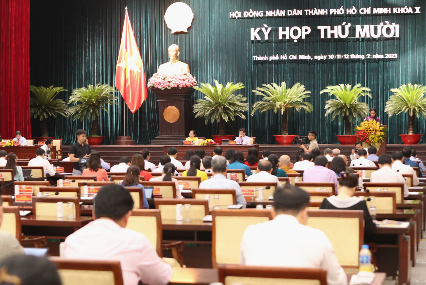 Kỳ họp lần thứ 10 HĐND TPHCM khoá X vừa qua đã thông qua nhiều nghị quyết quan trọng. Ảnh: Ngô Tùng