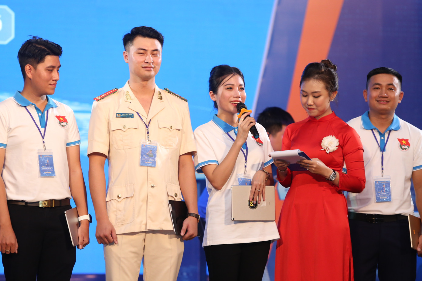 Thí sinh Hải Ngọc (TP. Hải Phòng) chia sẻ cảm xúc trong đêm thi quyết định. Thí sinh Hải Ngọc (TP. Hải Phòng) chia sẻ cảm xúc trong đêm thi quyết định.