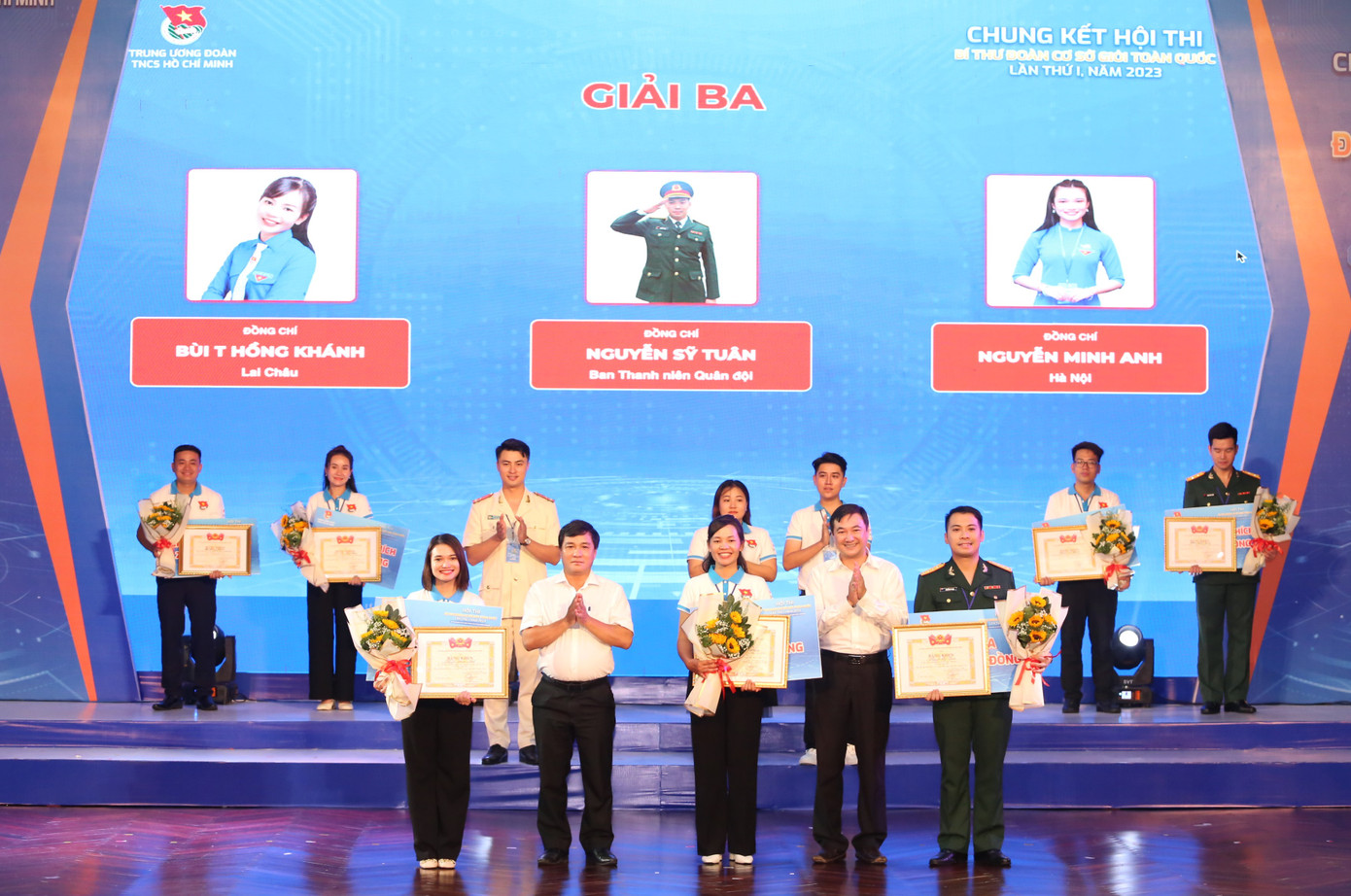 Các thí sinh nhận đồng hạng Ba chung cuộc. Các thí sinh nhận đồng hạng Ba chung cuộc.