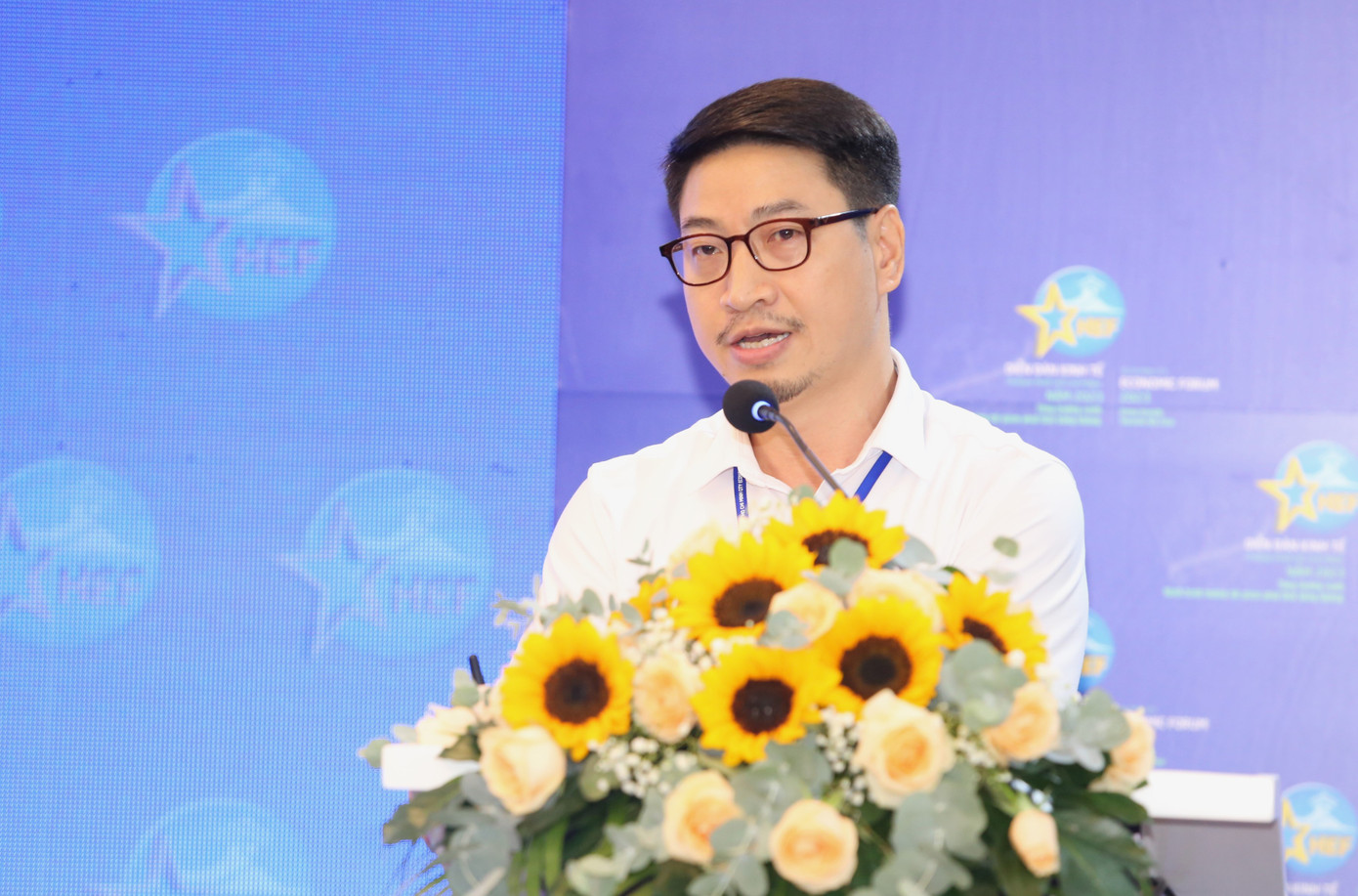 TS. Vũ Anh Tuấn nêu ý kiến xây dựng môi trường giao thông đô thị.