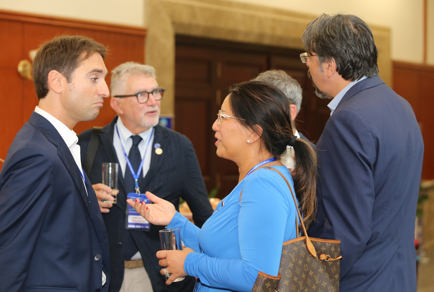 Sắp diễn ra đối thoại hữu nghị, diễn đàn kinh tế TPHCM ảnh 1