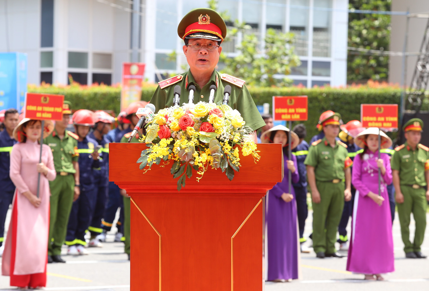 Phát biểu bế mạc hội thi, Thiếu tướng Nguyễn Tuấn Anh - Cục trưởng Cục PCCC&amp;CNCH, Bộ Công an, Trưởng Ban Tổ chức hội thi - mong rằng sau hội thi, các đơn vị PCCC &amp; CNCH ở tất cả các địa phương đẩy mạnh hơn nữa công tác tập luyện hằng ngày để nâng cao khả năng kỹ chiến thuật, sẵn sàng chiến đấu, đáp ứng yêu cầu, nhiệm vụ của công công tác CNCH trong tình hình mới. Đồng thời, tiếp tục tổ chức, động viên quần chúng nhân dân tham gia CNCH, làm cho công tác này ngày càng trở thành phong trào quần chúng sâu rộng.