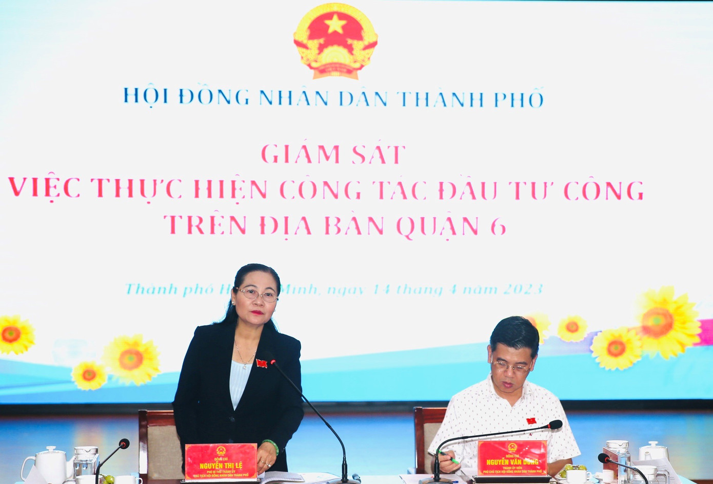 Lãnh đạo HĐND TPHCM trao đổi tại buổi làm việc. Lãnh đạo HĐND TPHCM trao đổi tại buổi làm việc.