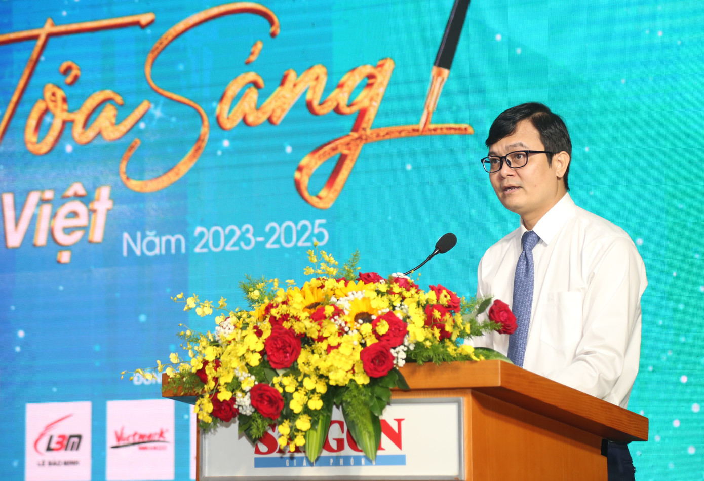 Anh Bùi Quang Huy phát động cuộc thi "Toả sáng giá trị Việt" năm 2023 - 2025.
