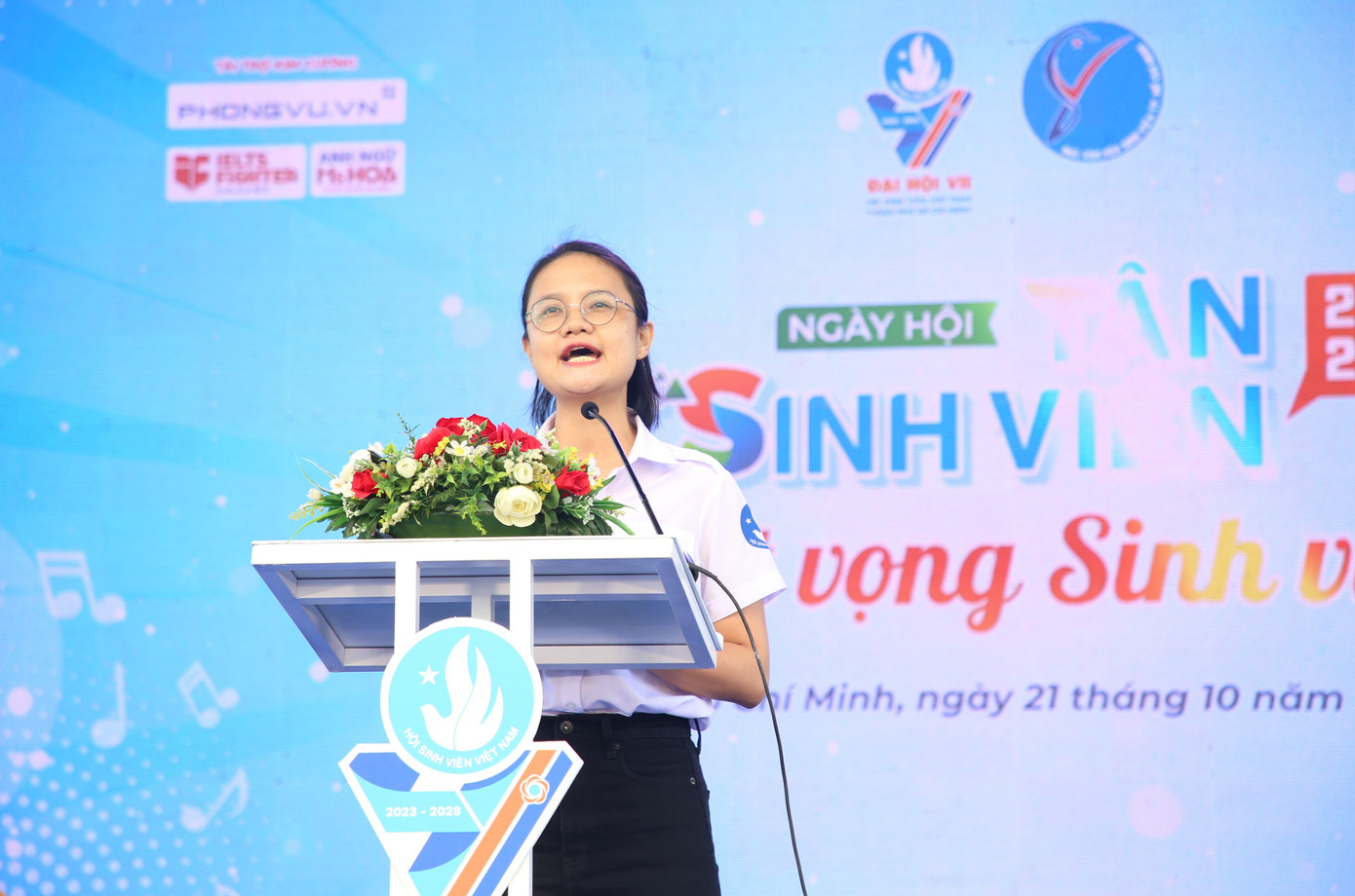 Chủ tịch Hội SVVN TPHCM Trần Thu Hà phát biểu tại ngày hội. Ảnh: Ngô Tùng Chủ tịch Hội SVVN TPHCM Trần Thu Hà phát biểu tại ngày hội. Ảnh: Ngô Tùng