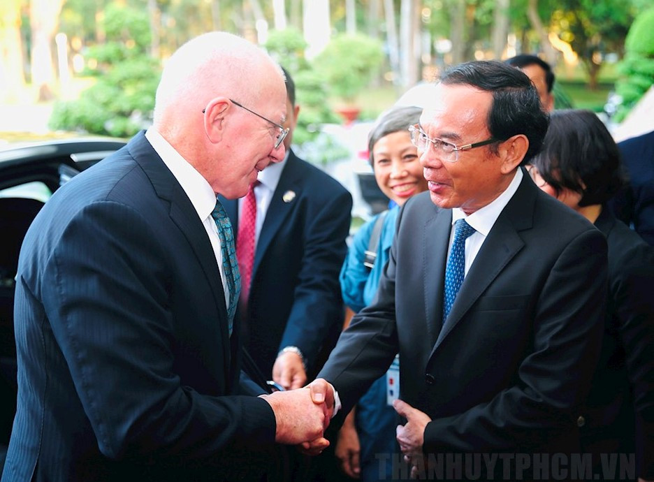 Bí thư Thành ủy TPHCM Nguyễn Văn Nên tiếp Toàn quyền Australia David Hurley tại Hội trường Thống Nhất chiều 5/4. Ảnh: Thành ủy TPHCM