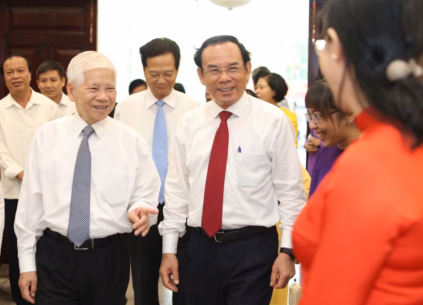 Các vị lãnh đạo, nguyên lãnh đạo Đảng, Nhà nước, TPHCM dự buổi họp mặt kỷ niệm. Ảnh: Ngô Tùng Các vị lãnh đạo, nguyên lãnh đạo Đảng, Nhà nước, TPHCM dự buổi họp mặt kỷ niệm. Ảnh: Ngô Tùng