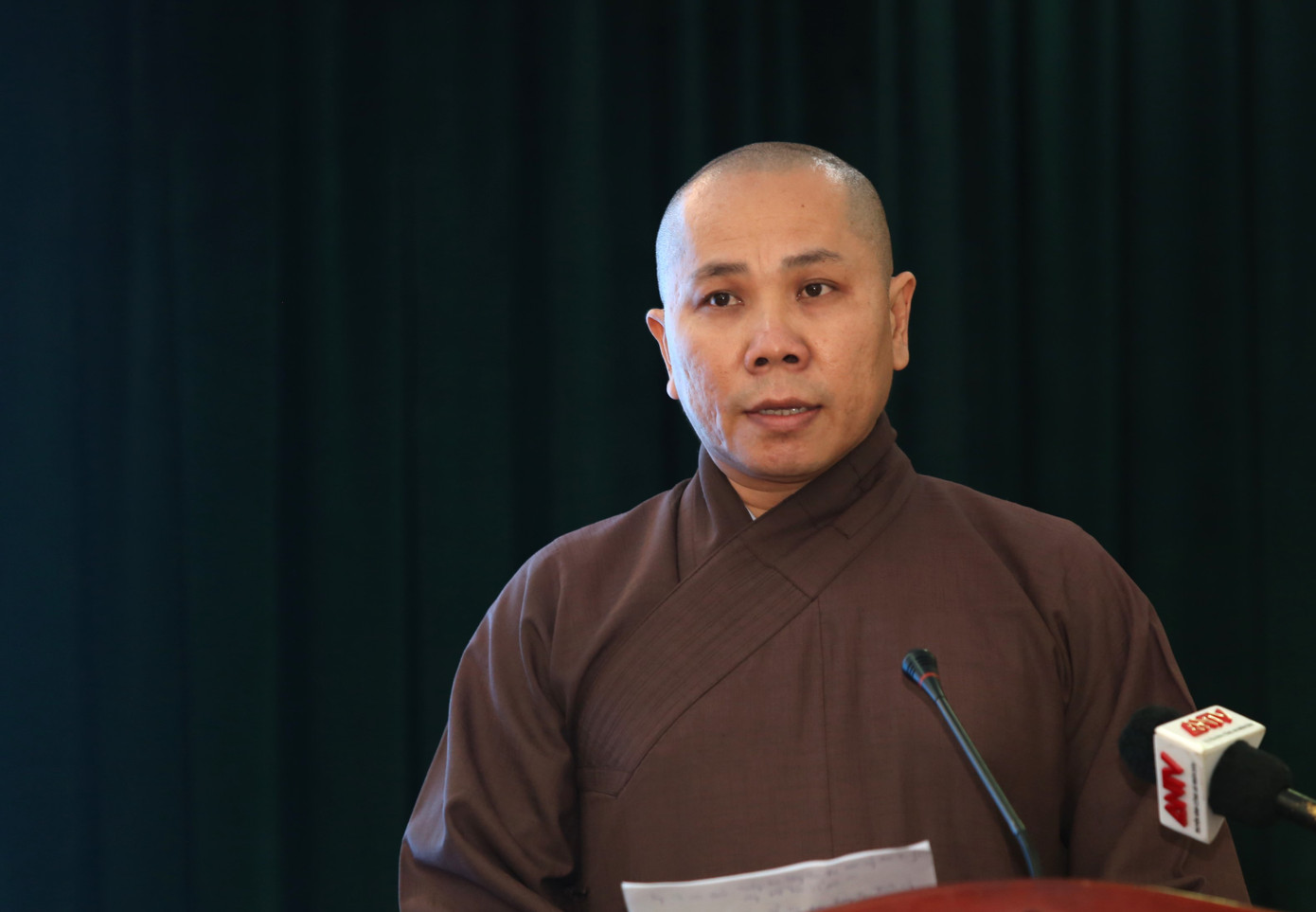 Thượng toạ Thích Nhuận Hạnh chia sẻ tại hội nghị. Thượng toạ Thích Nhuận Hạnh chia sẻ tại hội nghị.