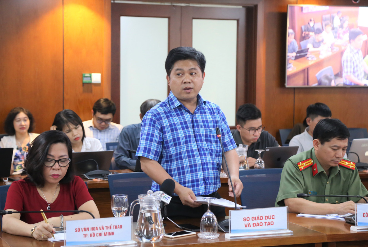 Ông Hồ Tấn Minh thông tin về vụ việc. Ảnh: Ngô Tùng.