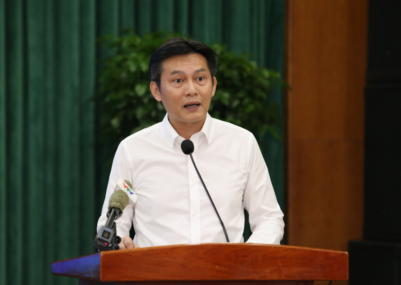 Chủ tịch Hội Doanh nhân trẻ TPHCM Phạm Phú Trường nêu một số giải pháp cải tiến công tác CCHC.