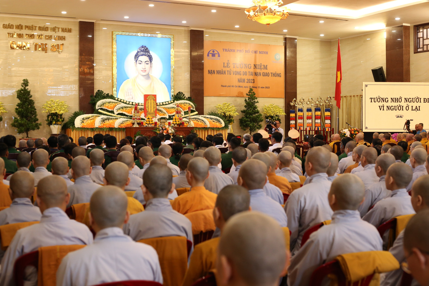 Quang cảnh buổi lễ tưởng niệm tại Việt Nam Quốc tự. Ảnh: Ngô Tùng Quang cảnh buổi lễ tưởng niệm tại Việt Nam Quốc tự. Ảnh: Ngô Tùng