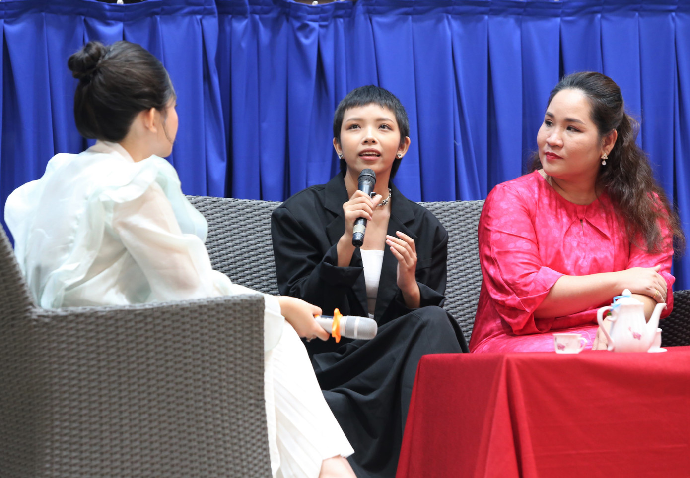 Thu Nguyên chia sẻ câu chuyện vượt thoát overthinking.