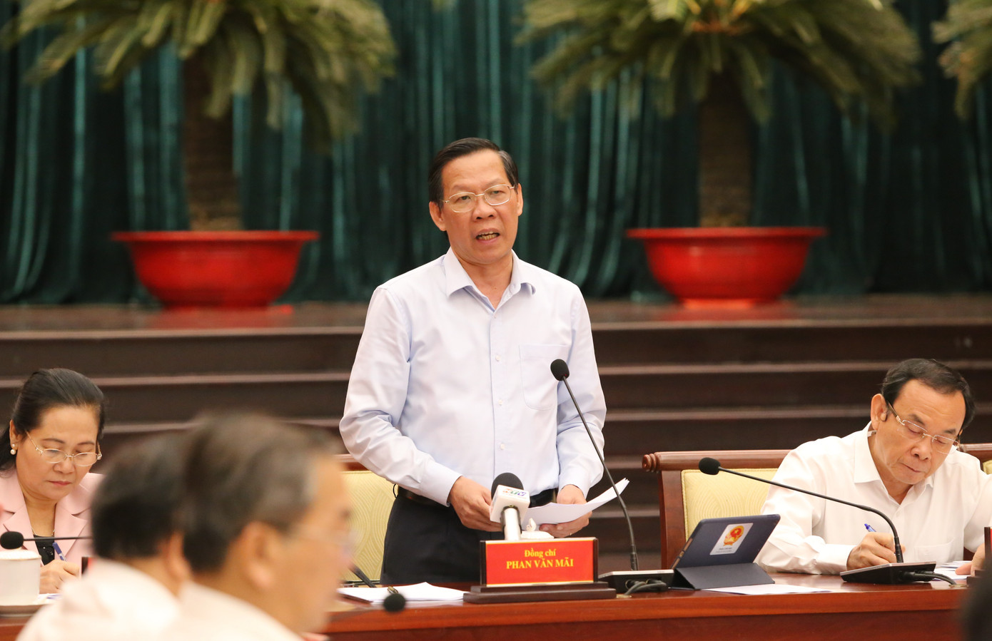 Chủ tịch UBND TPHCM Phan Văn Mãi: Nghị quyết 98 tháo gỡ rất lớn cho doanh nghiệp. Ảnh: Ngô Tùng. Chủ tịch UBND TPHCM Phan Văn Mãi: Nghị quyết 98 tháo gỡ rất lớn cho doanh nghiệp. Ảnh: Ngô Tùng.
