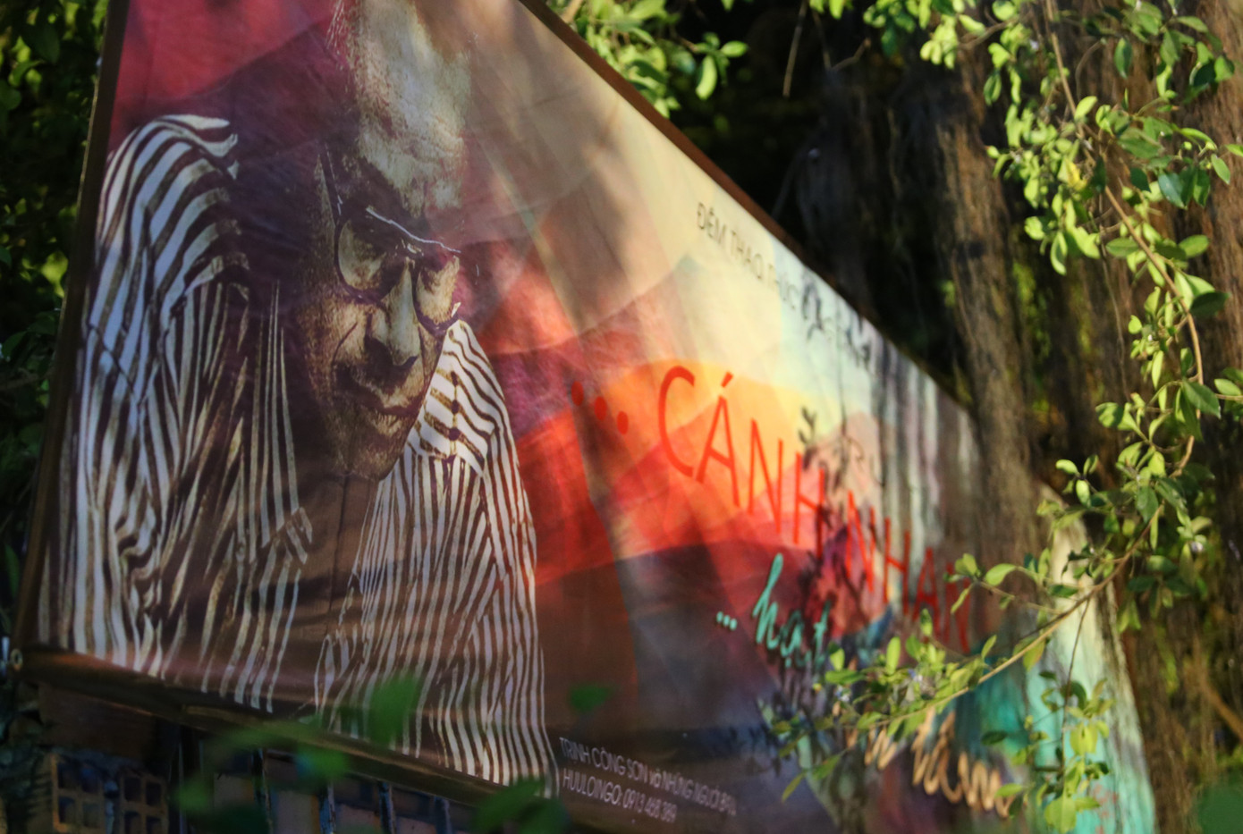 Đều đặn từng năm, đêm nhạc khởi đầu khoảng 19 giờ hôm trước và khép lại lúc rạng sáng hôm sau, trễ nhất khoảng 5 giờ sáng. Kỷ niệm lần thứ 22 năm ngày mất Trịnh Công Sơn, gia đình và Trịnh Công Sơn Foundation gửi đến khán giả sự kiện “22 năm một câu chuyện – Trịnh Công Sơn” với chuỗi hoạt động như: khánh thành bảo tàng 3D ngôi nhà cố nhạc sĩ tại 47C Phạm Ngọc Thạch; giới thiệu bộ sưu tập tem kỹ thuật số; triển lãm tranh cá nhân Trịnh Công Sơn; đêm nhạc “The Legend Concert - Trịnh Công Sơn”...