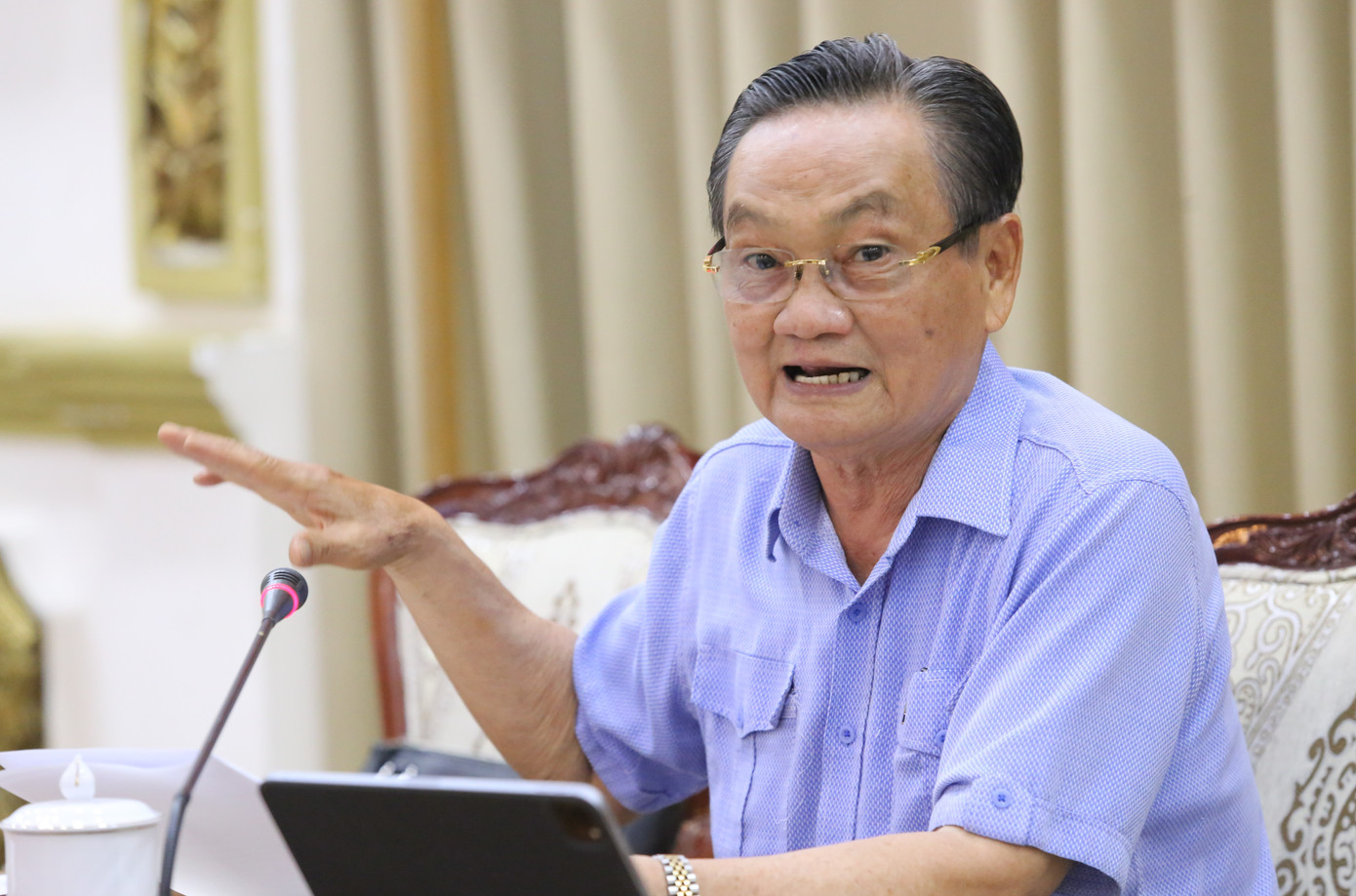 TS Trần Du Lịch phát biểu tại phiên họp. Ảnh: Ngô Tùng TS Trần Du Lịch phát biểu tại phiên họp. Ảnh: Ngô Tùng