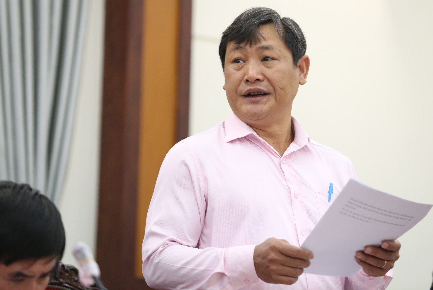 Nhà báo Thái Bình góp ý cho dự thảo Luật Đất đai. Nhà báo Thái Bình góp ý cho dự thảo Luật Đất đai.