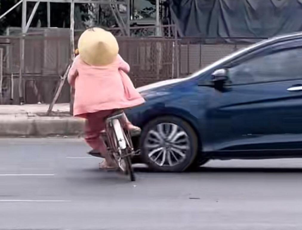 Hình ảnh lan truyền trên mạng xã hội.