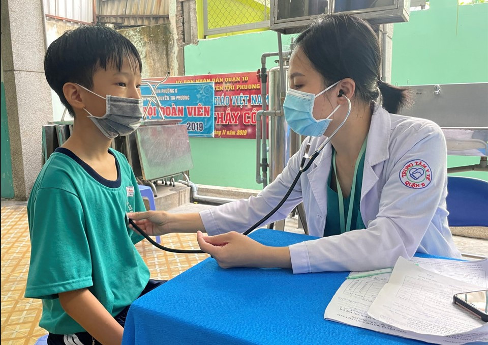 Bác sĩ Phạm Thị Ái Xuân dành nhiều tâm huyết với công tác tại tuyến y tế cơ sở. Ảnh: NVCC Bác sĩ Phạm Thị Ái Xuân dành nhiều tâm huyết với công tác tại tuyến y tế cơ sở. Ảnh: NVCC