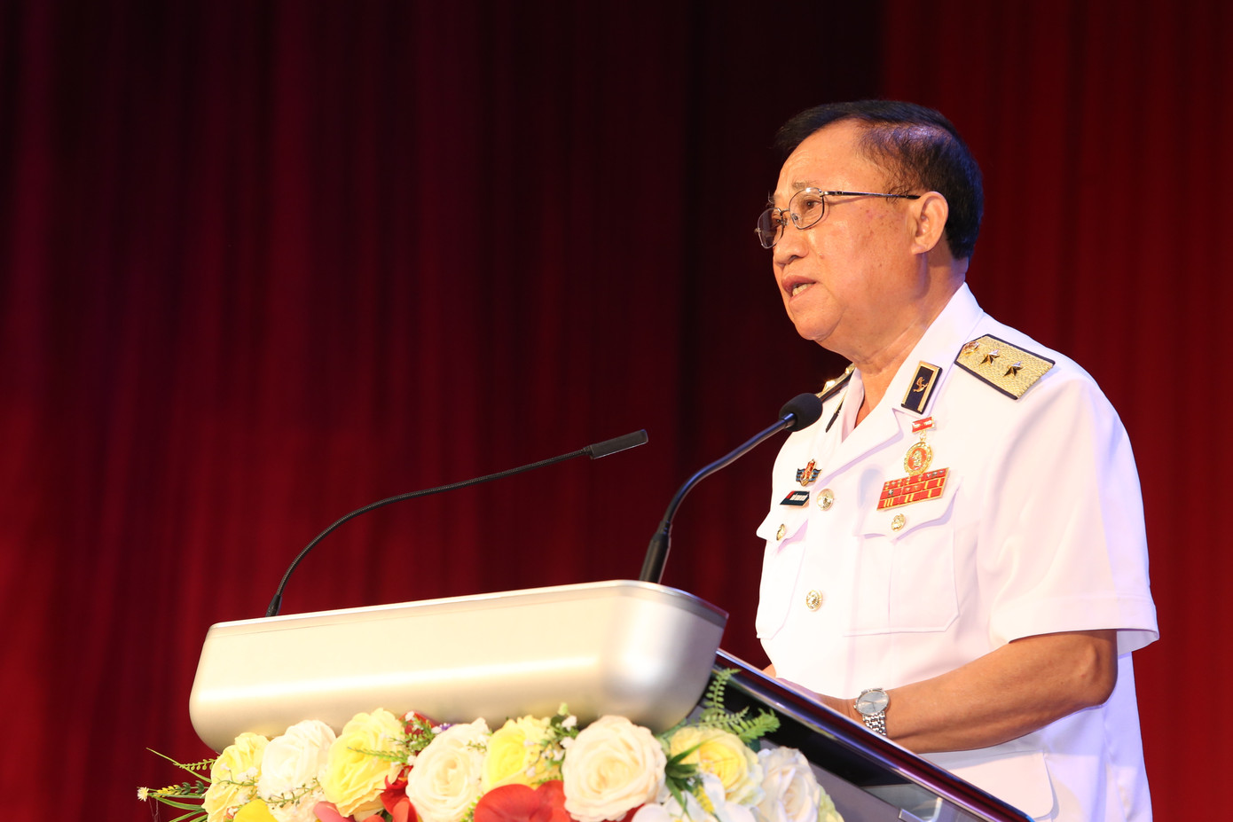 Trung tướng Trần Thanh Huyền chia sẻ tại buổi họp mặt.