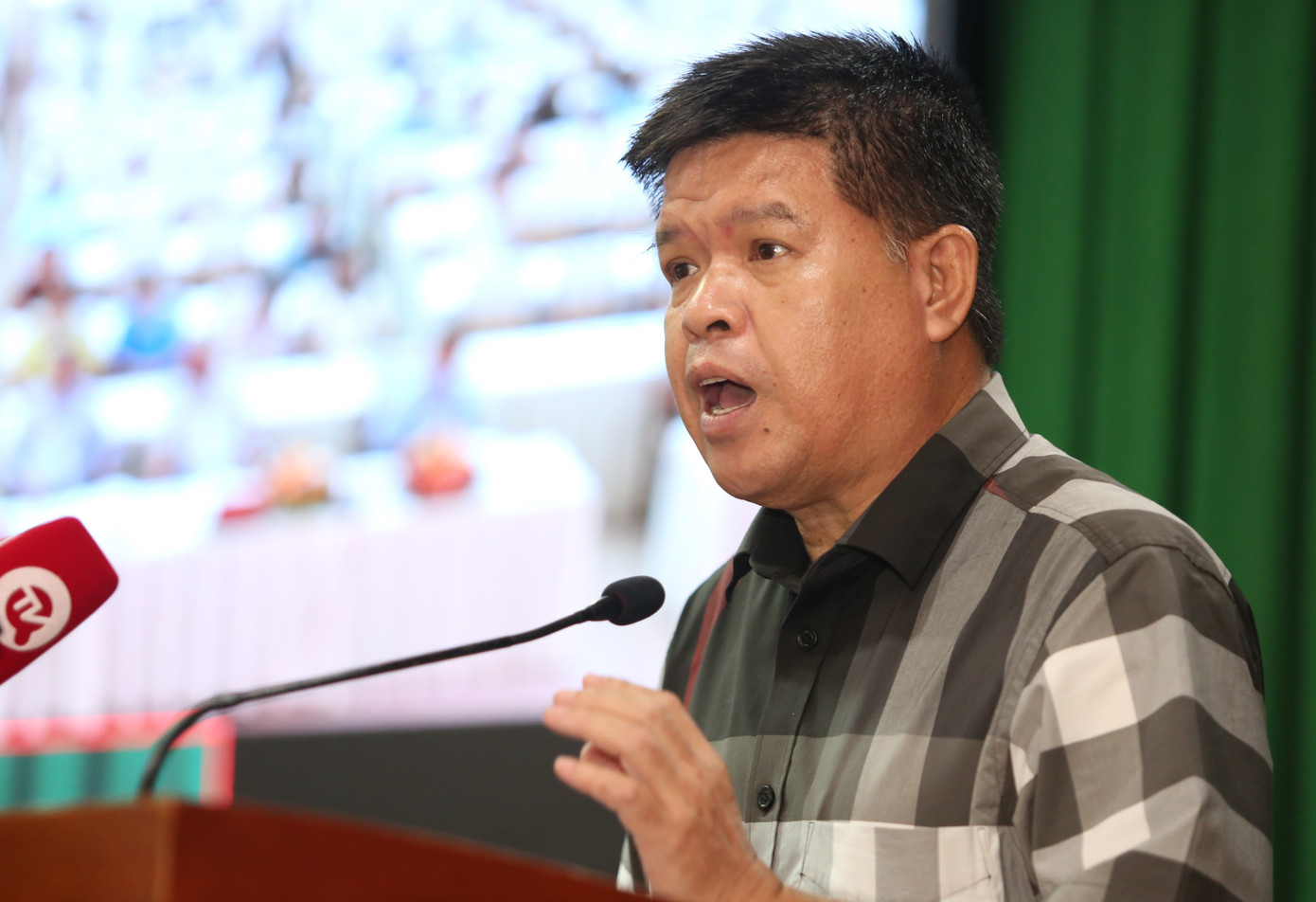 Lãnh đạo Sở GTVT trả lời phản ánh người dân.