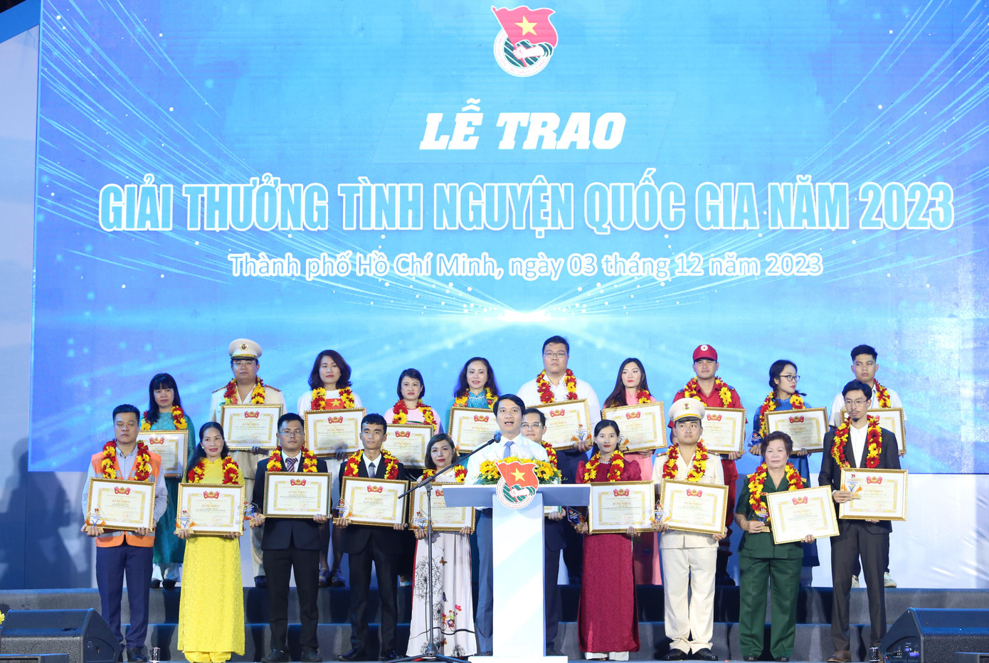 Anh Nguyễn Ngọc Lương biểu dương, tôn vinh các cá nhân, tập thể tiêu biểu.